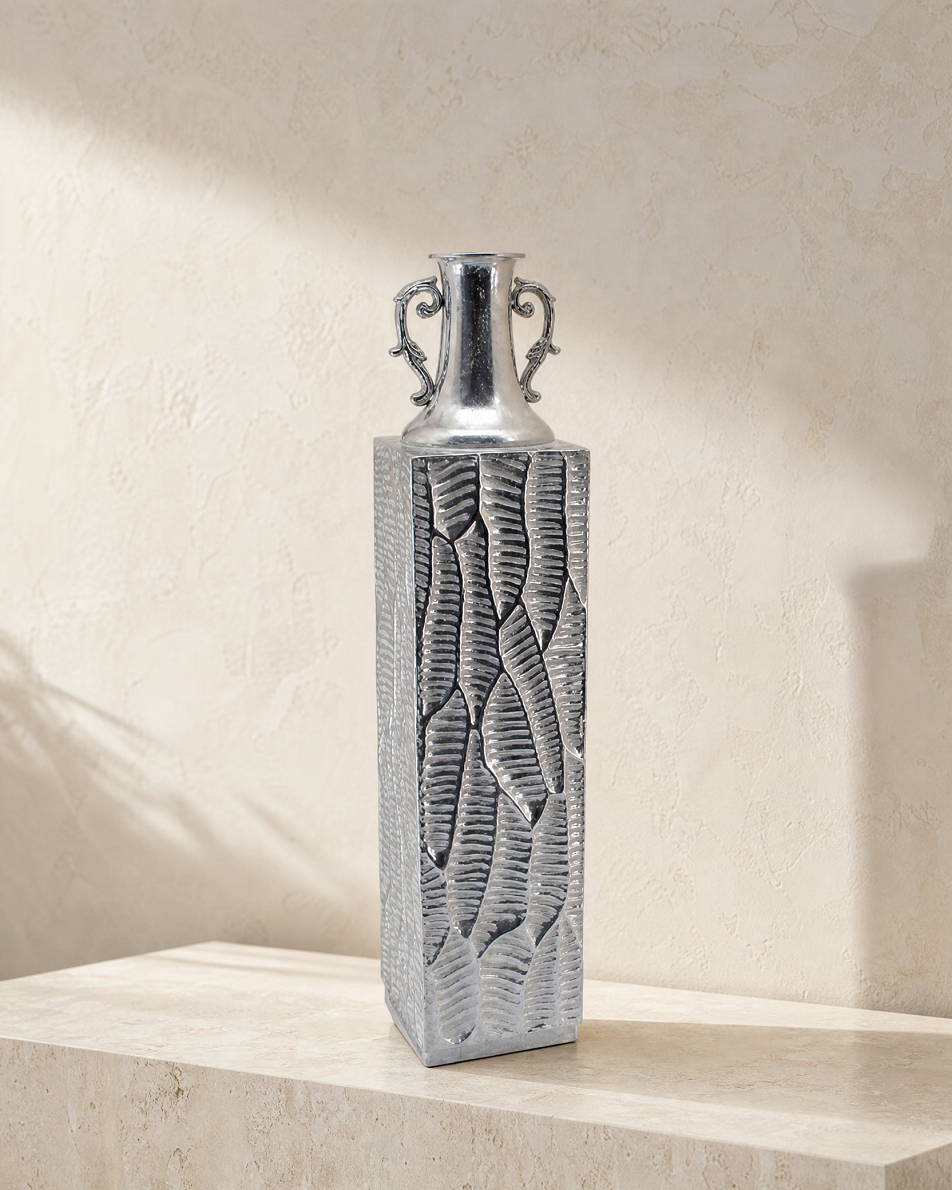 mg69_vase_02